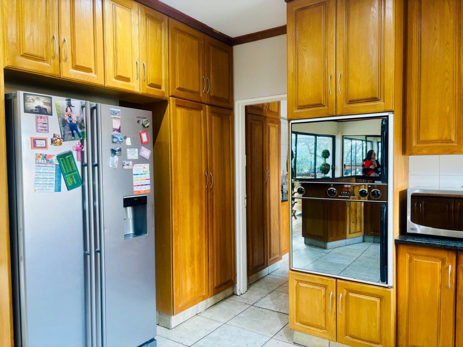 3 Bedroom Property for Sale in Vredenhof Sh Free State